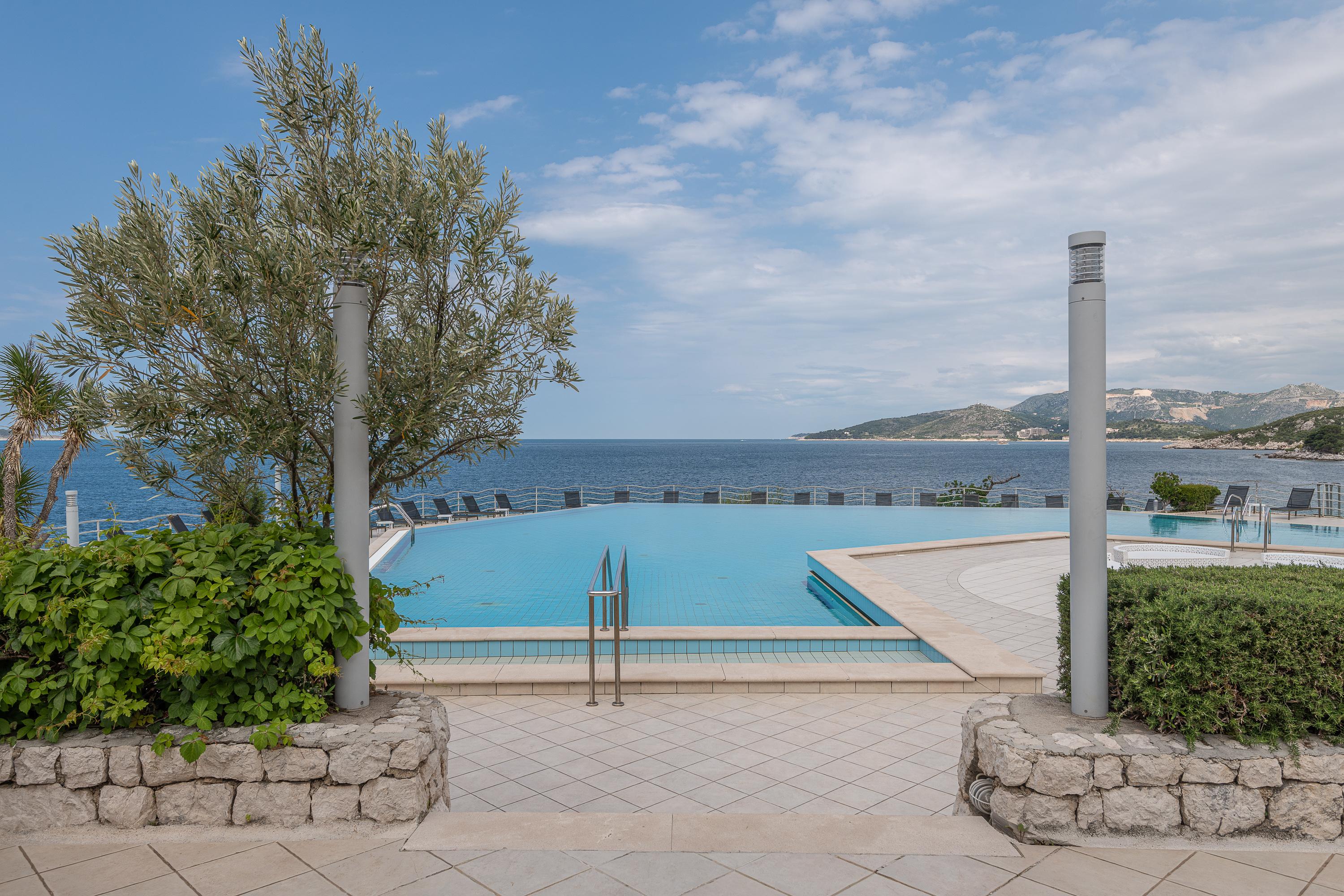 Villa Plat Mlini Bagian luar foto