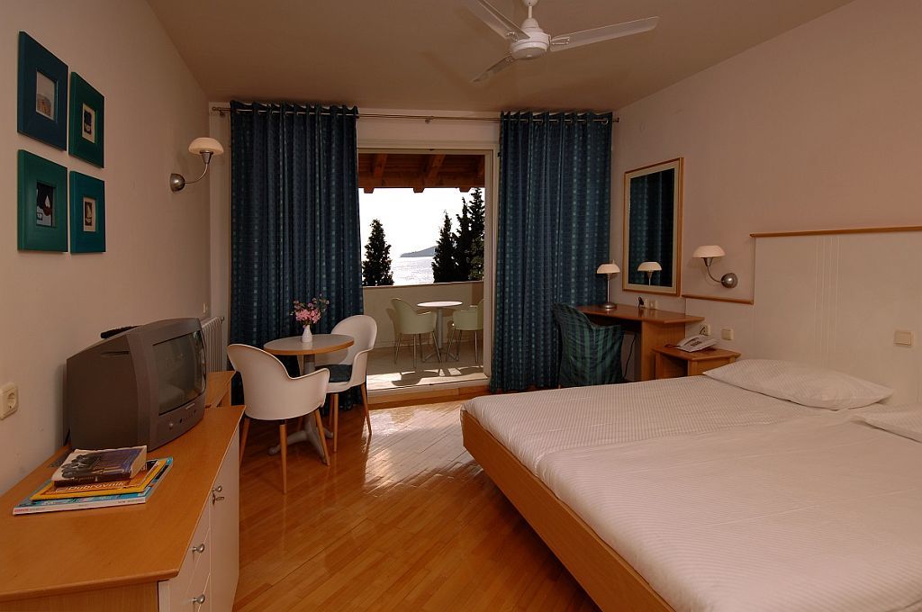 Villa Plat Mlini Bagian luar foto